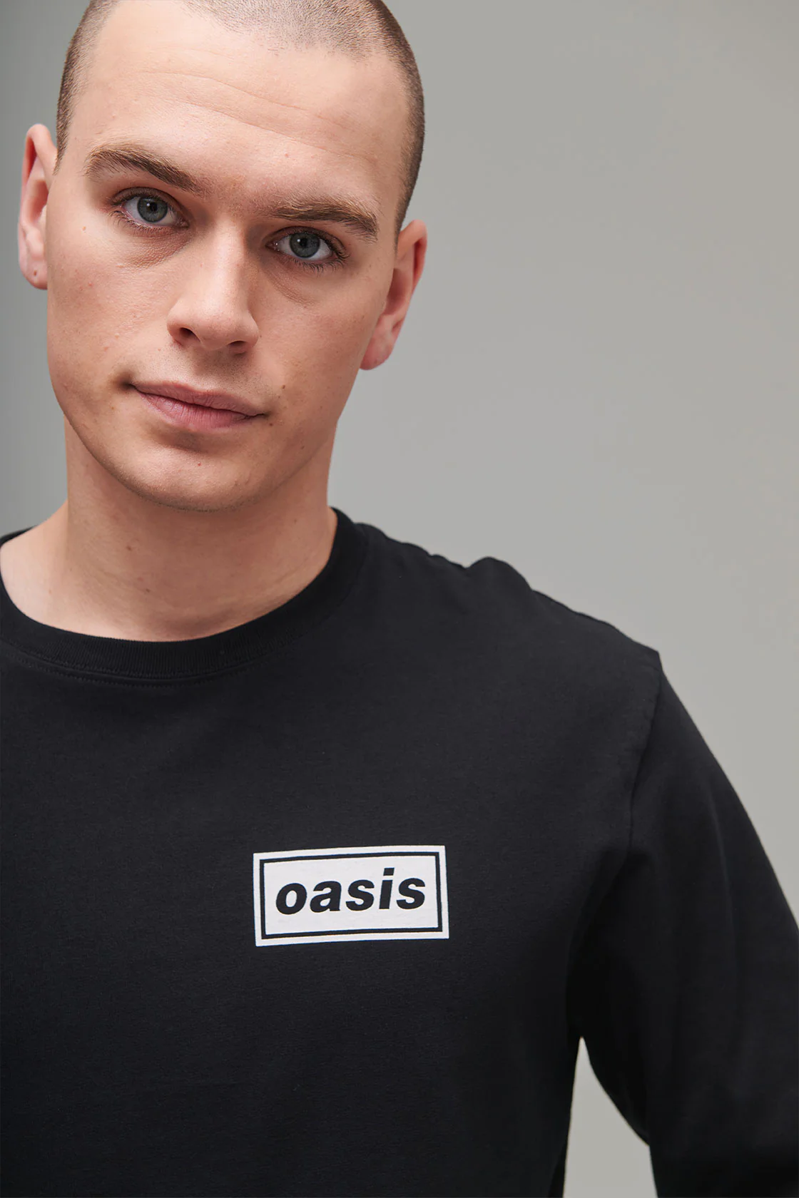Live '25 Tour Logo Long Sleeve T-Shirt Black - Image 5